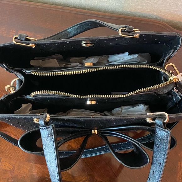 Crossi Big Black Bow Convertible Bag NWT Cruelty Free - Picture 6 of 16